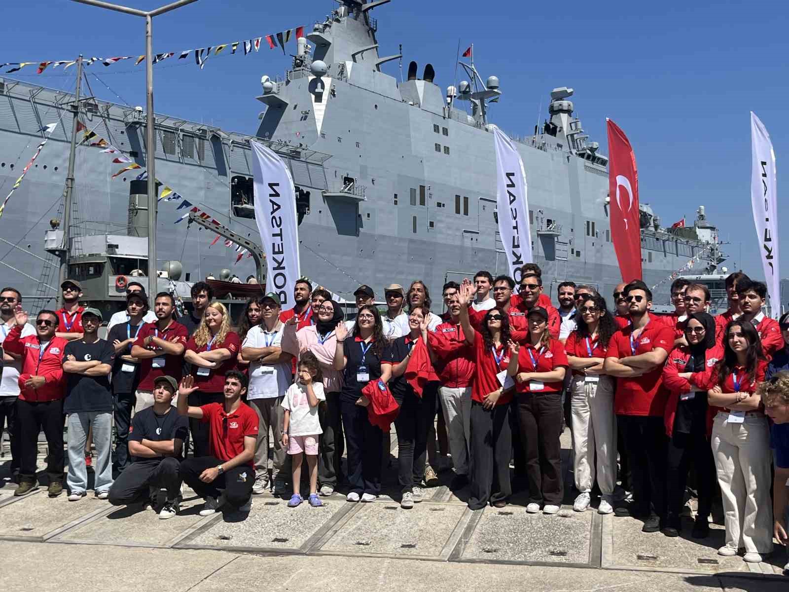 sanayi-ve-teknoloji-bakani-kacir-teknofest-mavi-vatan-i-ziyaret-etti