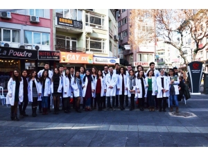 Tıp Fakültesi Öğrencilerinden Ücretsiz Sağlık Kontrolü