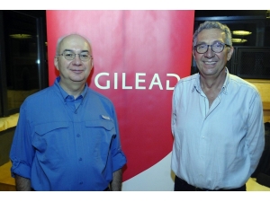 Doktorlar Hıv Farkındalığı İçin Sahne Aldı