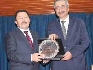 Vali Kılıç Ve Balkanlıoğlu Öğrencilerle Buluştu