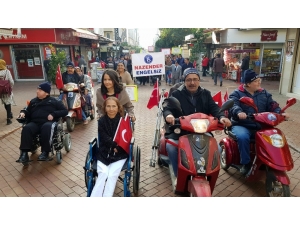 Engelliler Engelsiz Bir Yaşam İçin Güvercin Uçurdu