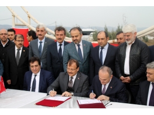 Başbakan Yardımcısı Hakan Çavuşoğlu: "Yerli Otomobilde Bursa’nın Şansı Yüksek"