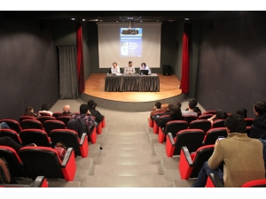 Cüneyt Kaşeler Ve Ilgaz Çınar ’Futbol Sosyoloji Seminerleri’nin Konuğu Oldu