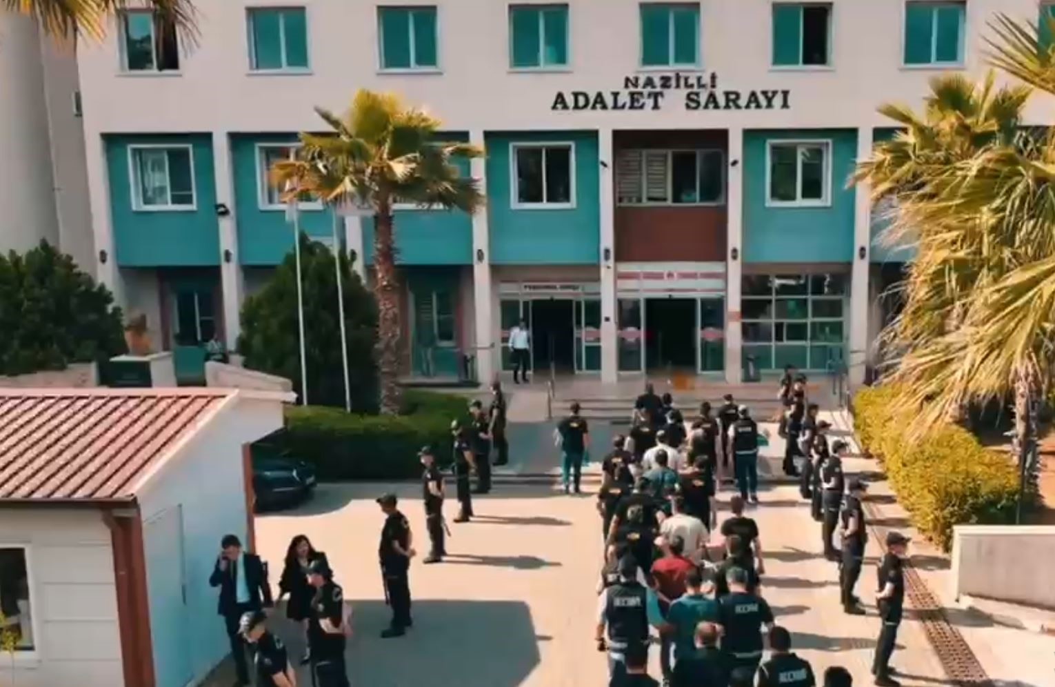 cezaevinden-talimat-alan-kursunlama-olaylarinin-suphelileri-yakalandi-7-tutuklama
