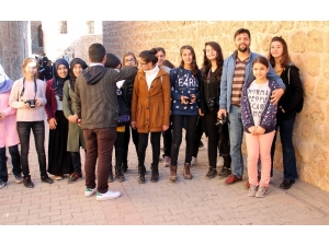 Midyat Emniyetinden 80 Öğrenciye Kurs