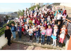 Bayraklı’da Çocuklara Diş Fırçalama Eğitimi