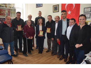 Engellilere Destek Verenlere Teşekkür Plaketi