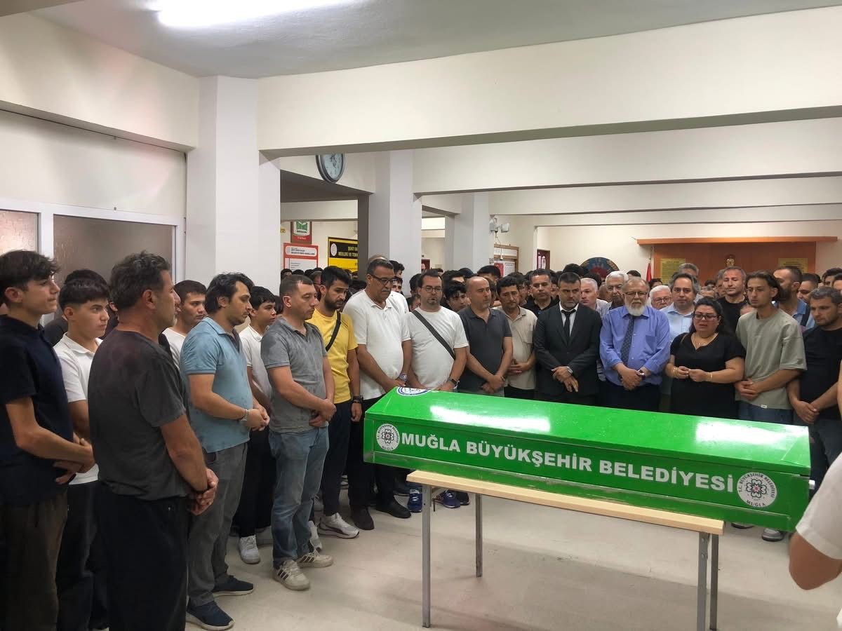 yatagan-da-beden-egitimi-ogretmeni-ortan-kalbine-yenildi