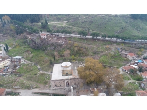 Manisa’daki En Eski Türk Eseri Olan Ulu Caminin Heybeti Ortaya Çıkıyor