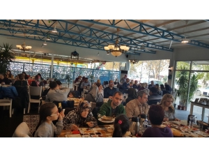 Burhaniye’de Öğrenci Velileri Kahvaltıda Buluştu