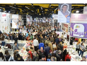 Antalya Konyaaltı Kitap Fuarını 303 Bin 600 Kişi Ziyaret Etti