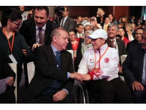 Cumhurbaşkanı Erdoğan: “Yatırım İçin Yurt Dışına Kaynak Götürene Sözümüz Yoktur”