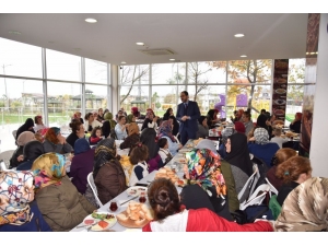 “Sağlıklı Yaşama Kulaç Atalım” Projesi Devam Ediyor