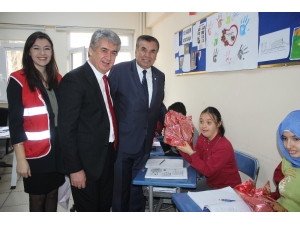 Türk Kızılayı’ndan Özel Öğrencilere Ziyaret