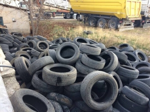 Atık Lastikleri Geri Dönüşüm İçin Toplanıyor