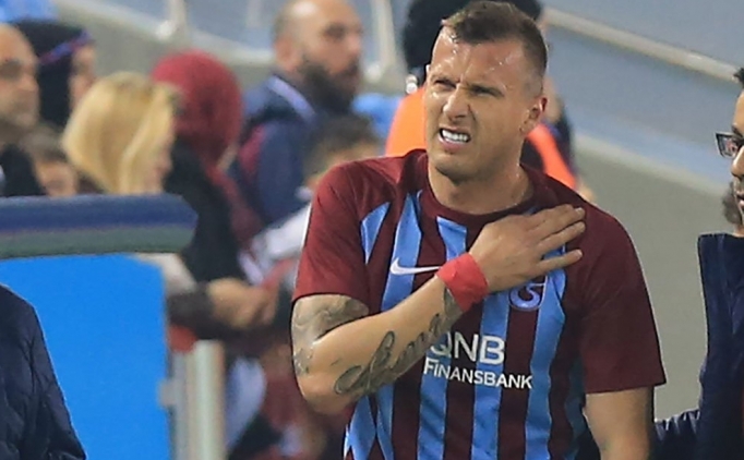 Trabzonspor'da Jan Durica En Az Iki Hafta Yok