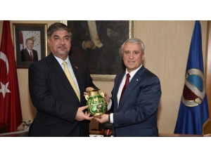 Irak Ankara Büyükelçisi Dr. Hisham Al-alawi’den Rektör Gündoğan’a Ziyaret