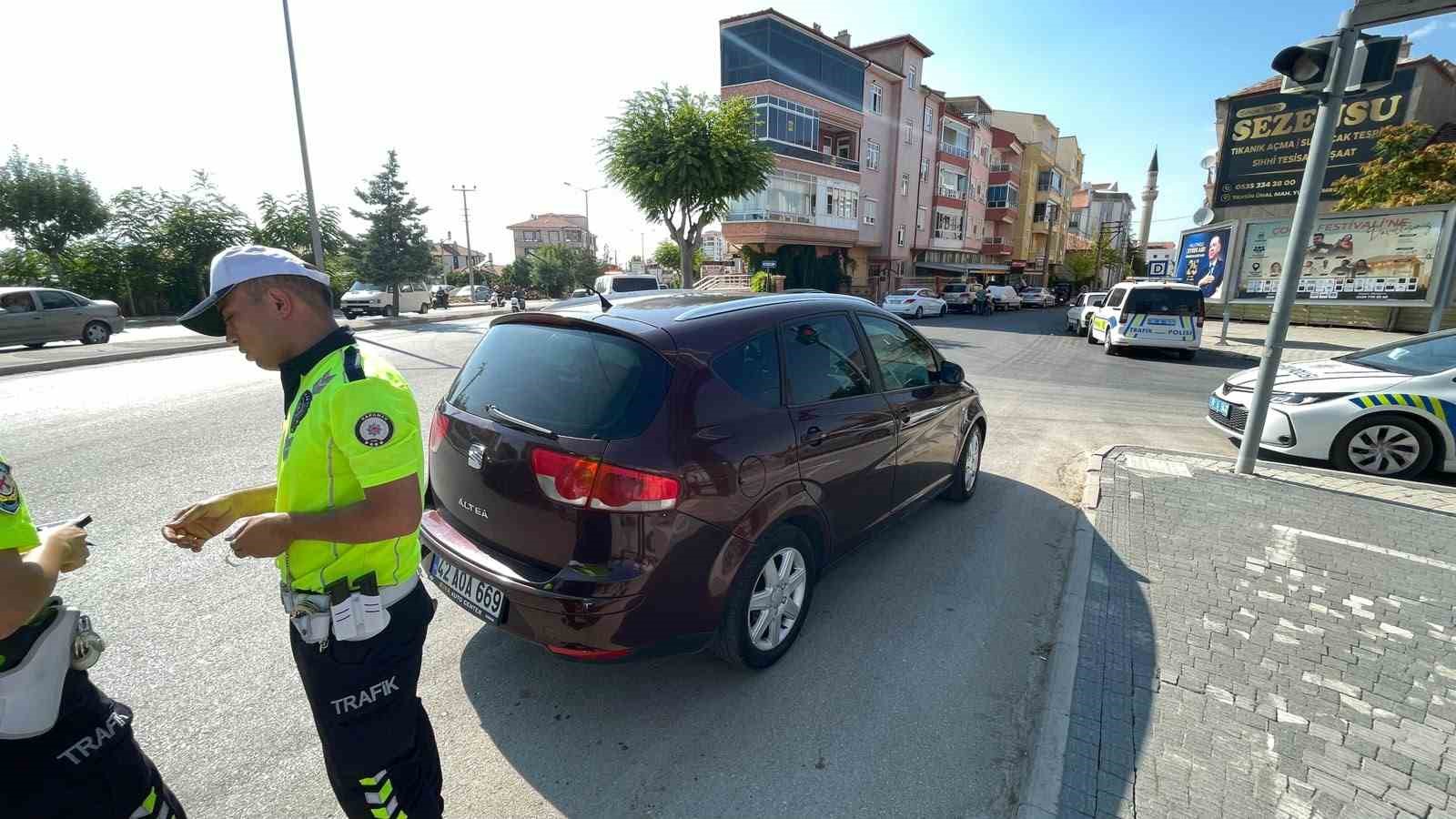 karaman-da-otomobilin-carptigi-kadin-yaralandi