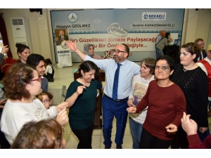 Kartepe’de Engelliler Gönüllerince Eğlendi