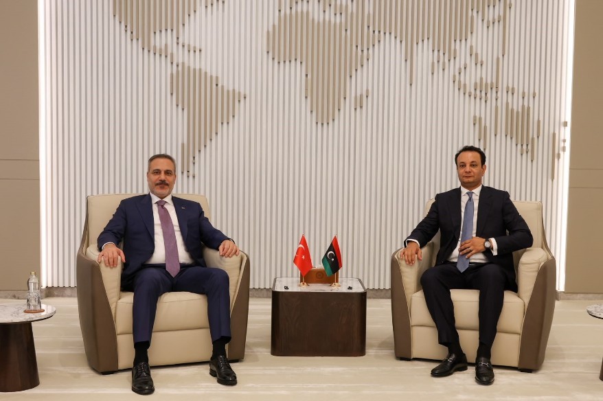 disisleri-bakani-fidan-libya-kalkinma-ve-yeniden-imar-fonu-baskani-hafter-ile-gorustu