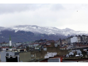 Samsun’un Yüksek Kesimleri Beyaza Büründü