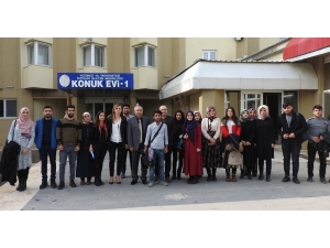 Kaymakam Uçar, Üniversite Öğrencileriyle Bir Araya Geldi