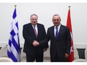 Dışişleri Bakanı Çavuşoğlu, Yunan Mevkidaşı Kotzias İle Görüştü