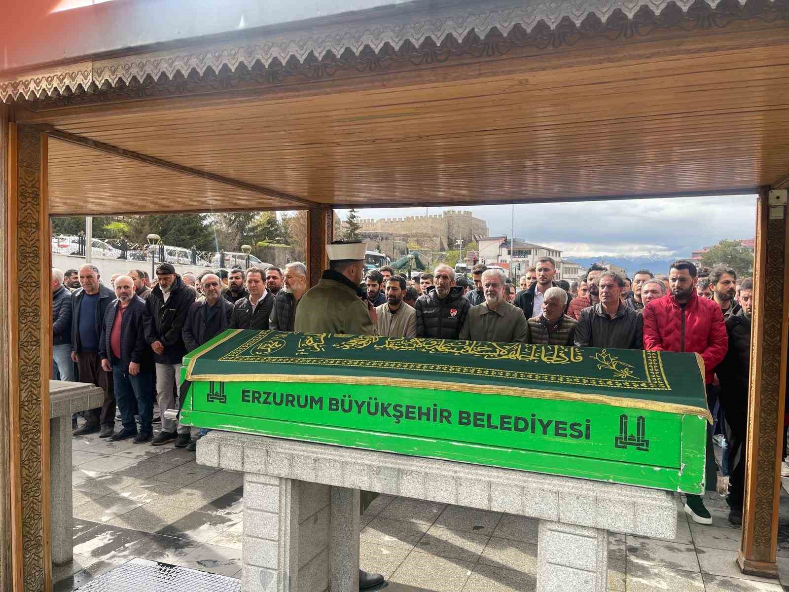 gazeteci-orhan-akdal-a-son-gorev