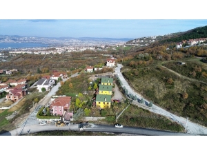 Elif Ve Uzuner Sokak Parke Taşlarıyla Kaplandı