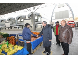 Başkan Köşker’den Tatlıkuyu Pazarına Ziyaret