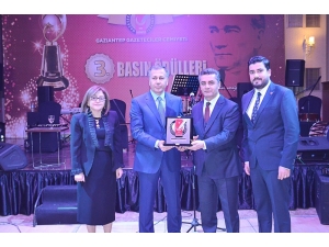 Gazetecilik Ödülleri’ne Başvurular Başladı