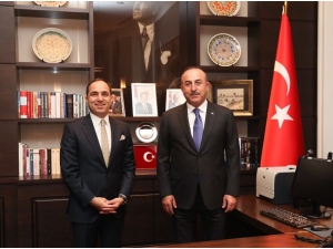 Dışişleri Bakanı Çavuşoğlu, Belgrad Büyükelçiliğini Ziyaret Etti