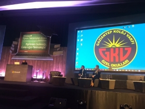 Microsoft Örnek Okulu Gkv Eğitim Teknolojileri Zirvesinde