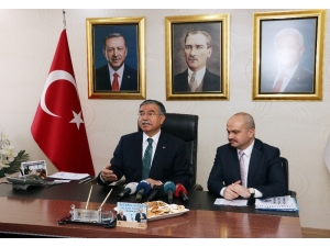 Bakan Yılmaz: “Türkiye Beşeri Sermayesiyle İleri Gidiyor”