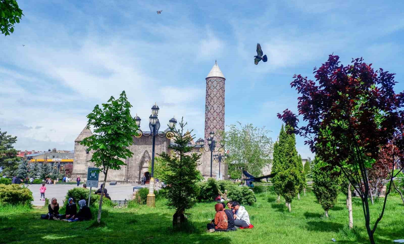 erzurum-ve-ardahan-icin-sari-kodlu-uyari