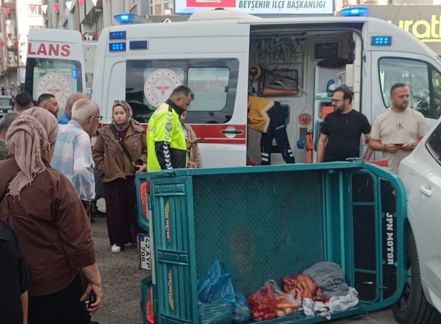 beysehir-deki-iki-ayri-kazada-4-kisi-yaralandi