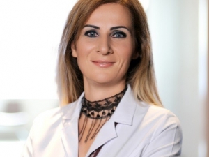 Bel Fıtığının En Temel Belirtisi Bel Ve Bacak Ağrıları