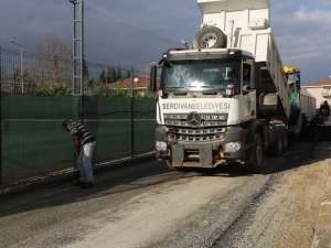 Serdivan’da 160 Farklı Noktada Asfalt Çalışması Yapıldı