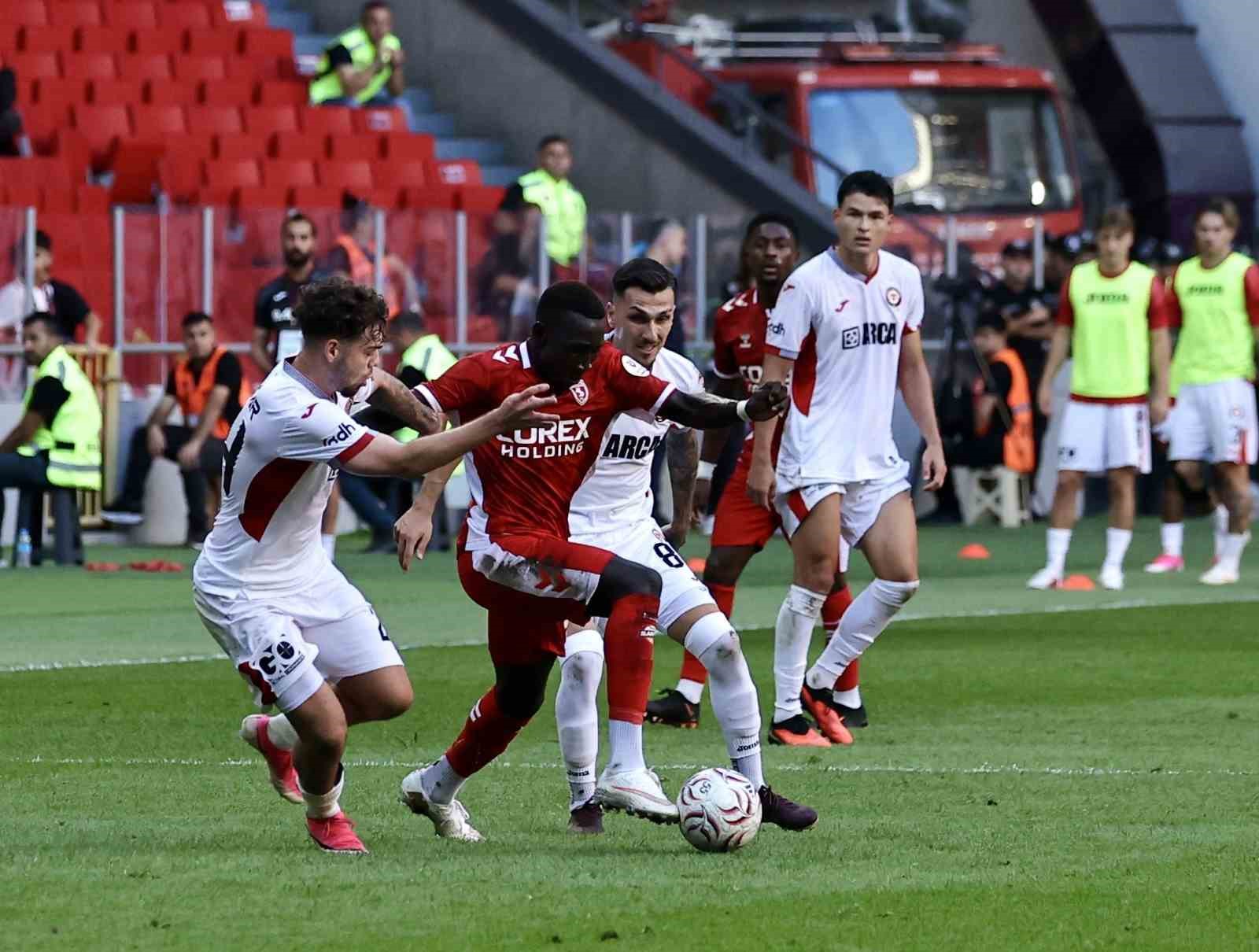 trendyol-super-lig-samsunspor-1-corum-fk-5-mac-sonucu