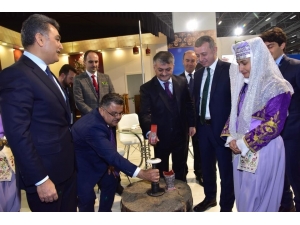 Başkan Yağcı, 11. Uluslararası Travel Turkey İzmir Turizm Fuarı’na Katıldı