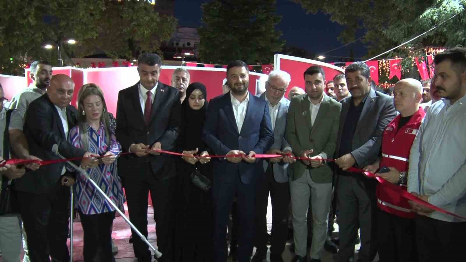 kagithane-meydani-nda-15-temmuz-demokrasi-ve-milli-birlik-gunu-nobeti