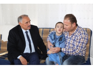 Niğde Belediye Başkanı Rifat Özkan; “Engelli Vatandaşlarımızın Her Zaman Yanındayız”