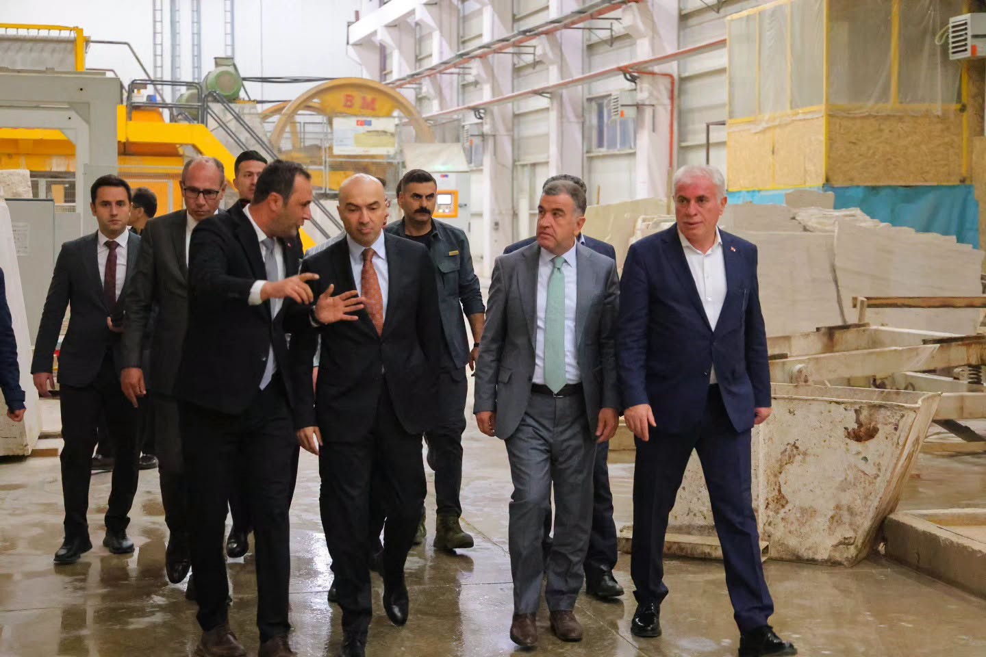 bayburt-ta-dogal-tas-sektorune-yonelik-yatirimlar-ele-alindi