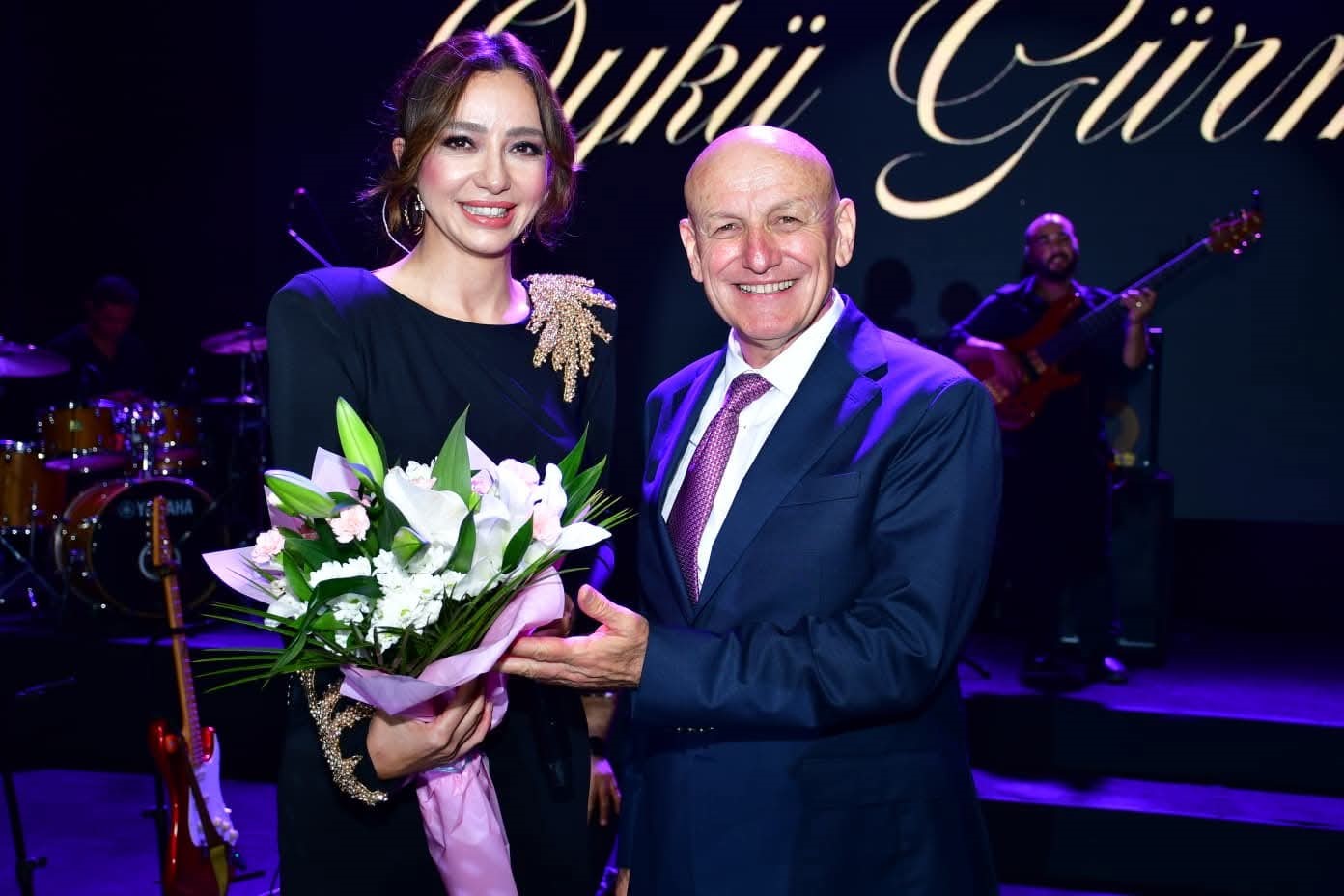 terme-yaz-festivali-oyku-gurman-konseriyle-basladi