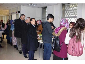 Bingöl’de Köy Okulları İçin Kermes