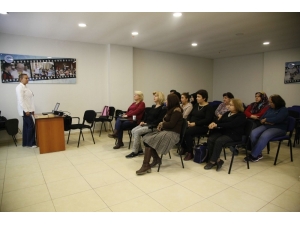 “Toplumsal Cinsiyet Eşitliği Ve Kadına Yönelik Şiddet” Atölyesi