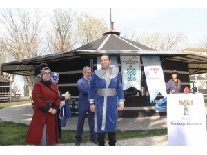 Geleneksel Türk Okçuluğu Sanat Atölyesi Projesi Sergisi Açıldı