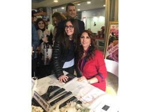 Edebiyat Öğretmeninden "Ruhumun Perdeleri"