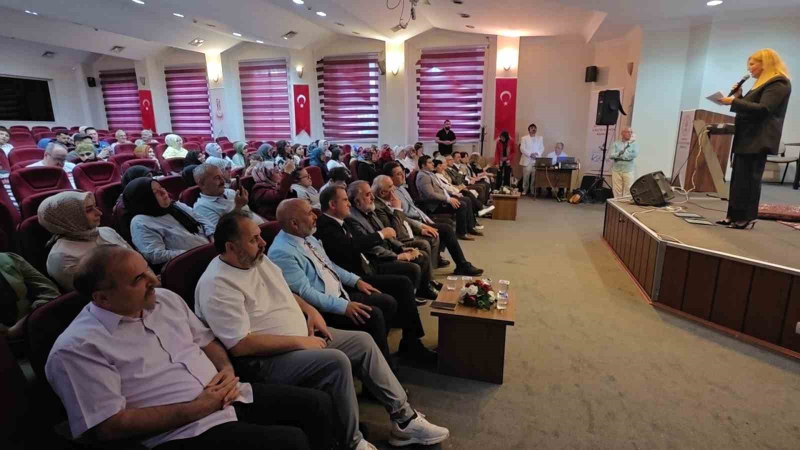 kutahya-da-siir-ve-muzigin-bulustugu-anlamli-gece