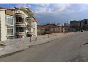 Karadere Caddesi Yeni Yüzüne Kavuştu